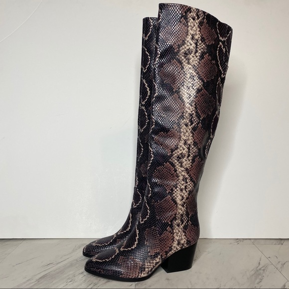 New! Vince Camuto Nestel Snake Print Leather Boot 7M - Picture 11 of 11